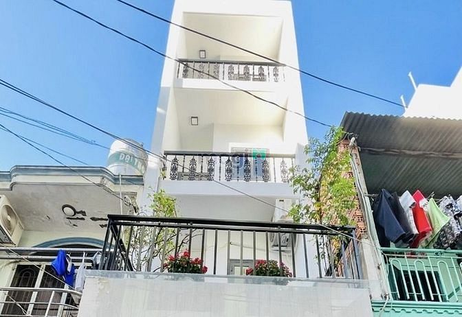 Hình ảnh Hẻm xe tải CMT8, Tân Bình, 45m2, 4tầng, 7PN. Chỉ hơn 7tỷ.