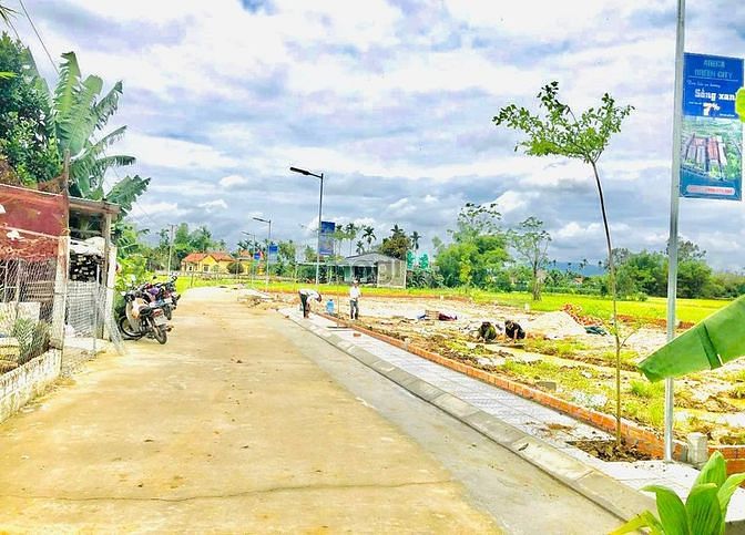 Hình ảnh SỔ đỏ trao tay nhận ngay đất Điện Tiến!