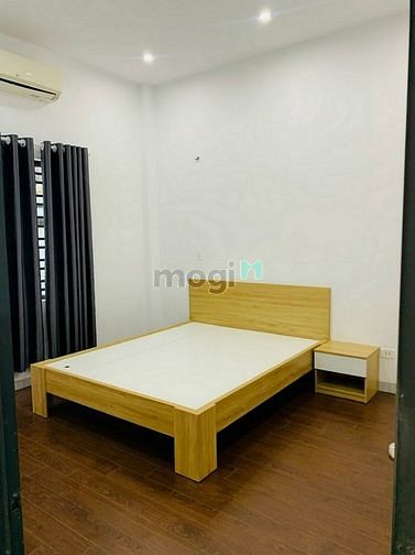 Hình ảnh Cho thuê nhà 3 tầng đường 10m5 Bùi Trang Chước