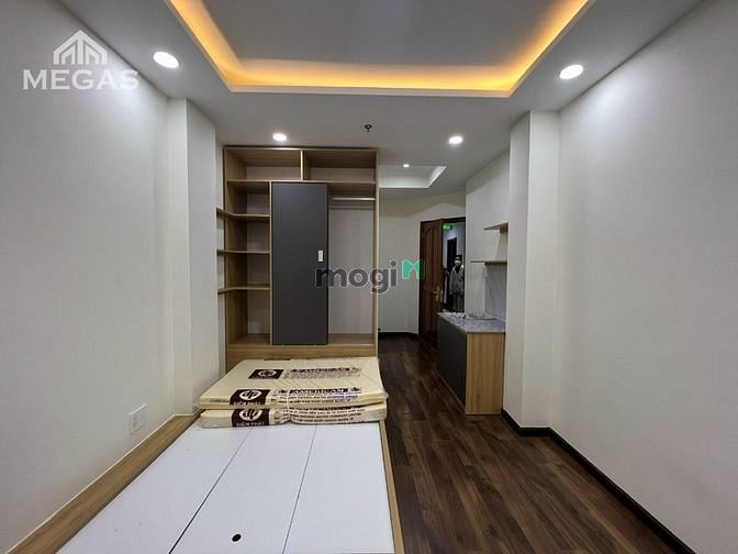 Hình ảnh chdv ngã tư phú nhuận - sân bay - phạm văn đồng