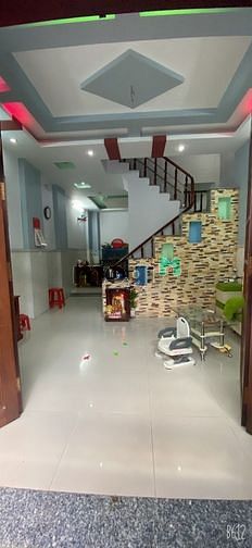 Hình ảnh Bán Nhà HXT 8m , 3 Tầng, 52m2, Lê Đình Cẩn, Tân Tạo, Bình Tân