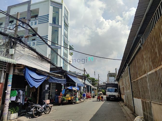 Hình ảnh Bán Nhà HXT 8m , 3 Tầng, 52m2, Lê Đình Cẩn, Tân Tạo, Bình Tân