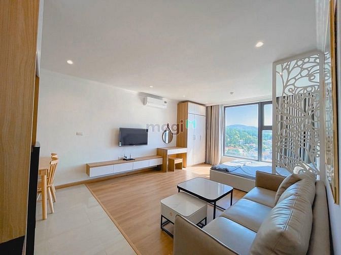 Hình ảnh BÁN CH full nội thất Q7. Luxcity Tầng 16 50m2 SHR
