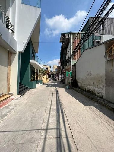 Hình ảnh Nhỉnh 1 tỷ - ô tô vào - Bán đất Cự Khối, Long Biên