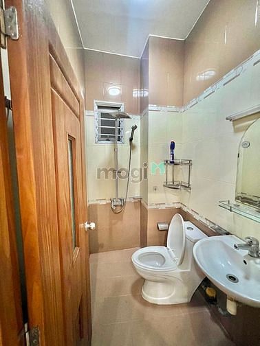 Hình ảnh Căn 1PN ban công lớn, có cửa sổ 60m2 ngay Quận 10
