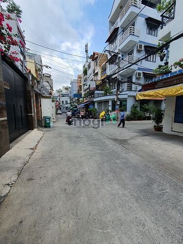 Hình ảnh Bán nhà HXH - Trần Văn Quang - Tân Bình - 5x14m - 8pn