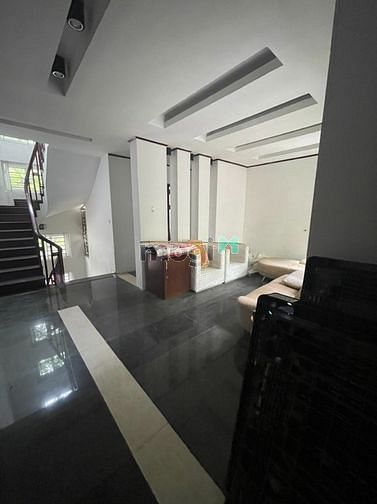 Hình ảnh Cho thuê biệt thự khu đô thị Văn phú, dt đất 200 m2 xây 3 tầng