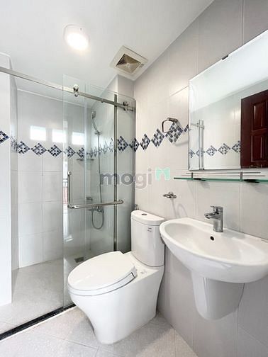 Hình ảnh Trống Căn Hộ Studio Full NỘi Thất ngay Ngã 6 Phù Đổng quận 1