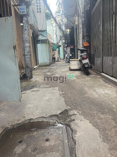 Hình ảnh Q10 Ngô Gia Tự, 36m2, 5tầng. Chỉ 7tỷ.