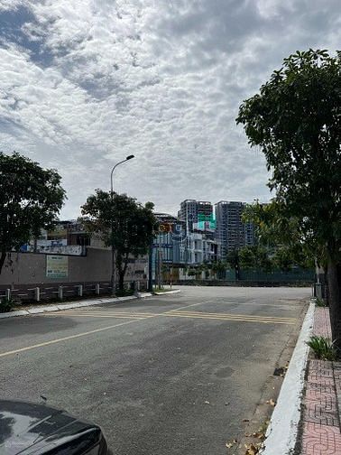 Hình ảnh Chủ ngộp cần bán lô đất đường Liên Phường 100m2 giá 2tỷ550 , Quận 9