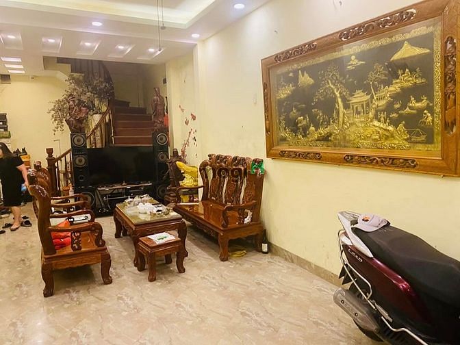 Hình ảnh HAI THOÁNG - DÂN XÂY - 6 TẦNG - 5 TỶ- Lê Đức Thọ