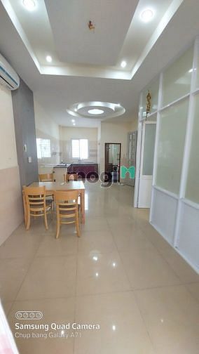 Hình ảnh Căn 1PN ban công lớn, có cửa sổ 60m2 ngay Quận 10