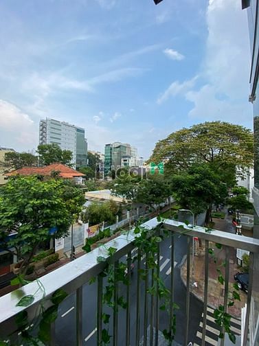 Hình ảnh Studio ban công gần sân bay nội thất cao cấp