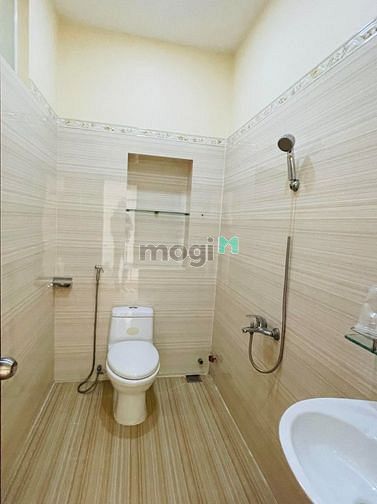 Hình ảnh Bán gấp mặt tiền khu Tên Lửa, kinh doanh sầm uất  4x18,