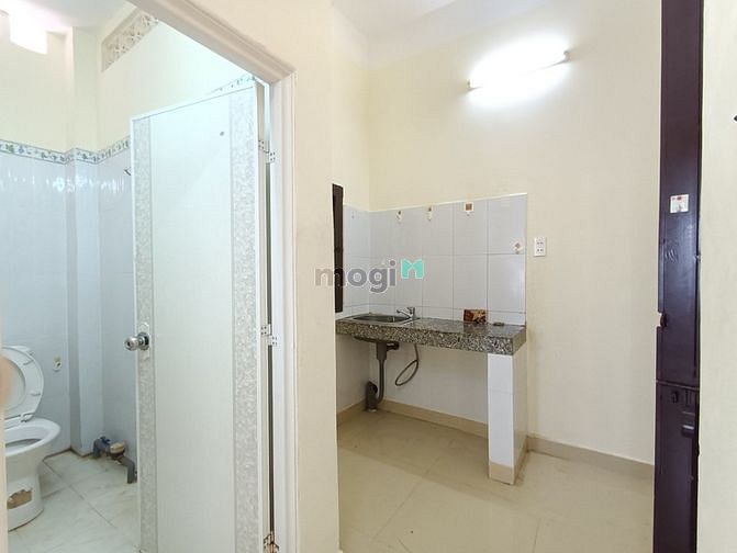 Hình ảnh cho thuê phòng có máy lạnh, ngay ngã 3 tân cảng