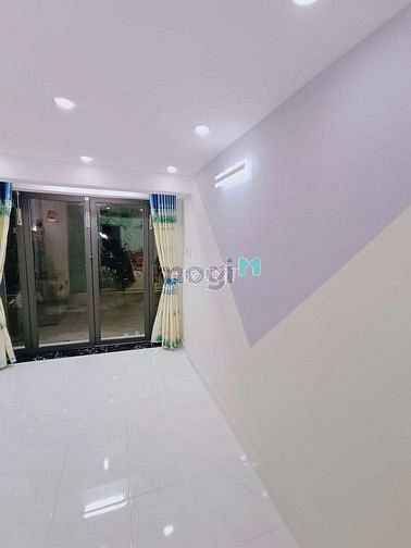 Hình ảnh Bán nhà hẻm siêu tiện ích, 30m2, quận 10, 2 tỷ 434