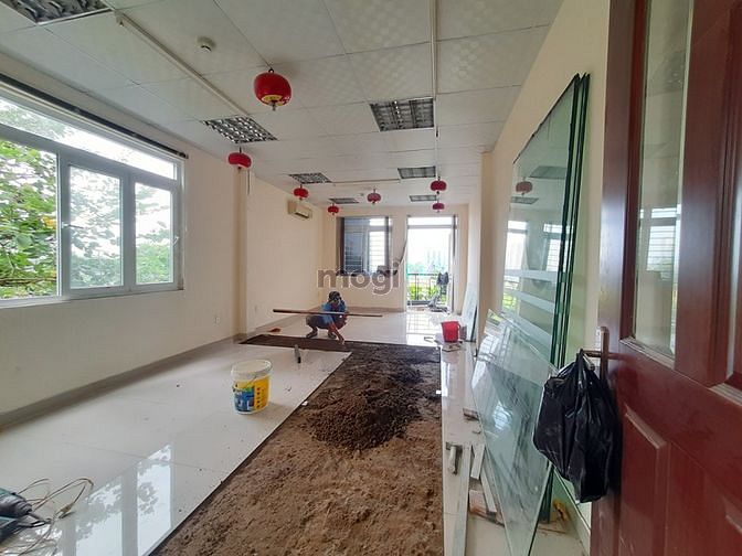 Hình ảnh Cho thuê nhà hầm 3 lầu gần CC The Vista 40tr