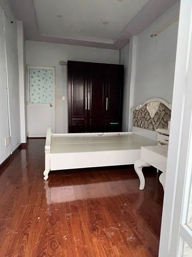 Hình ảnh Cho thuê nhà 44m2 ô tô đến nhà hẻm C2 phạm hùng