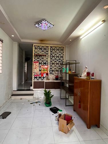 Hình ảnh Cho thuê nhà 44m2 ô tô đến nhà hẻm C2 phạm hùng