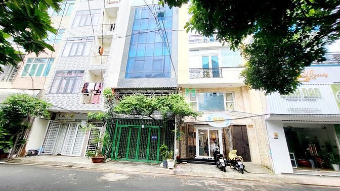 Hình ảnh Quận 3 khu vip Cách Mạng Tháng 8 hẻm 14m, bán gấp