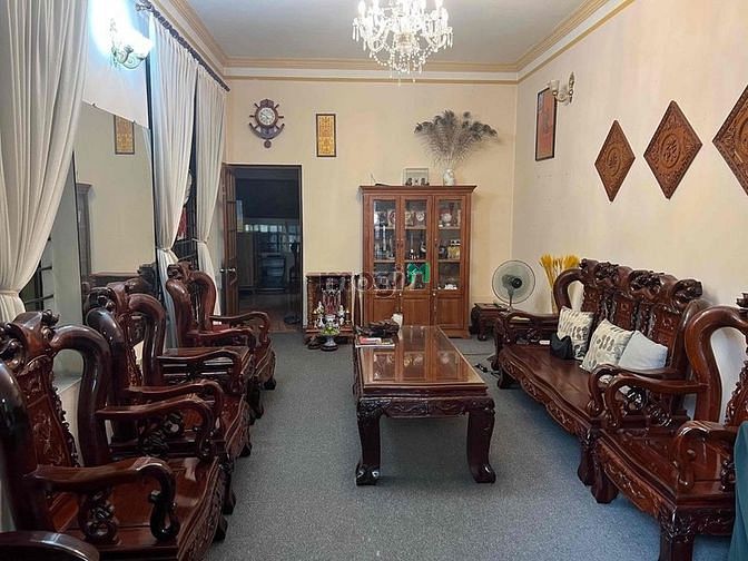 Hình ảnh Cho thuê Villa MT 63A Lam Sơn, Phường 2, Tân Bình (DTSD: 293m2, 25tr)