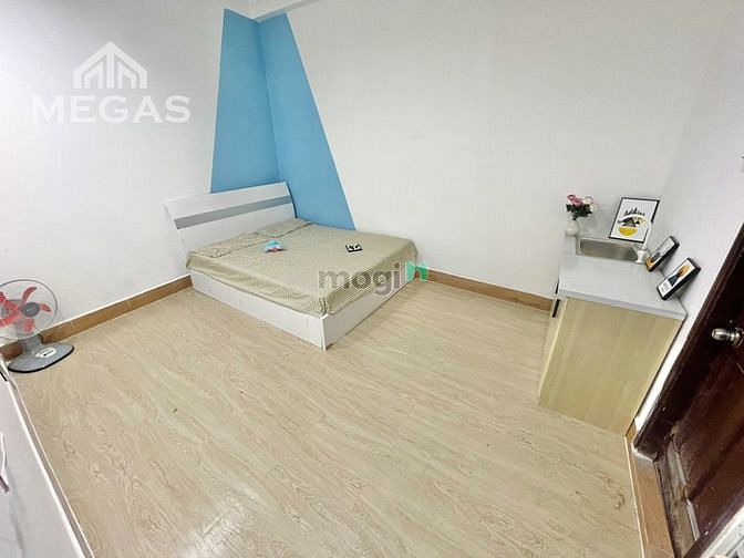 Hình ảnh Phòng cho thuê ngay ngã tư Bảy Hiền