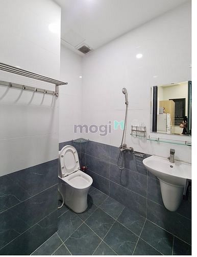 Hình ảnh Phòng Quận 10, gần chợ Hòa Hưng