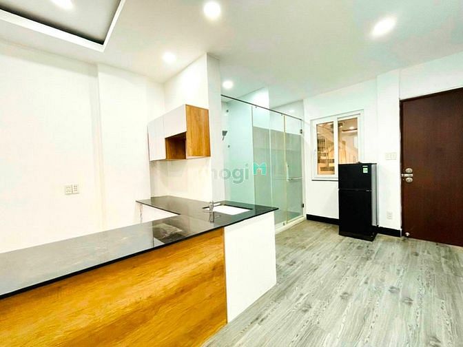 Hình ảnh 1 Phòng Ngủ Nhà Mặt Tiền - Bếp Rộng Rãi - Phan Đình Phùng