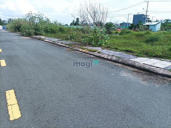 Hình ảnh cần bán lô đất giấy tờ pháp lý đầy đủ