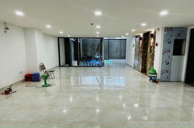 Hình ảnh cho thuê nhà mặt tiền trung tâm, Q1