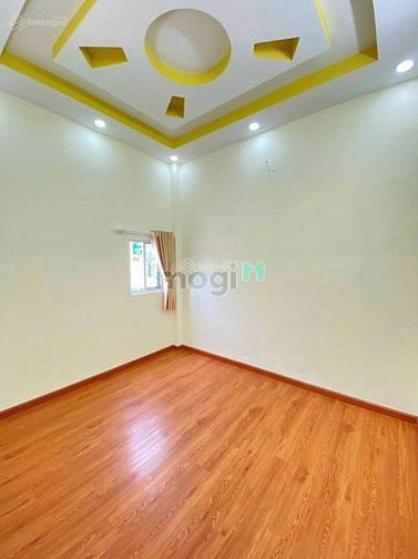 Hình ảnh Bán nhà Quận 4, hẻm xe hơi, 2PN, 42m2, 1 tỷ 856