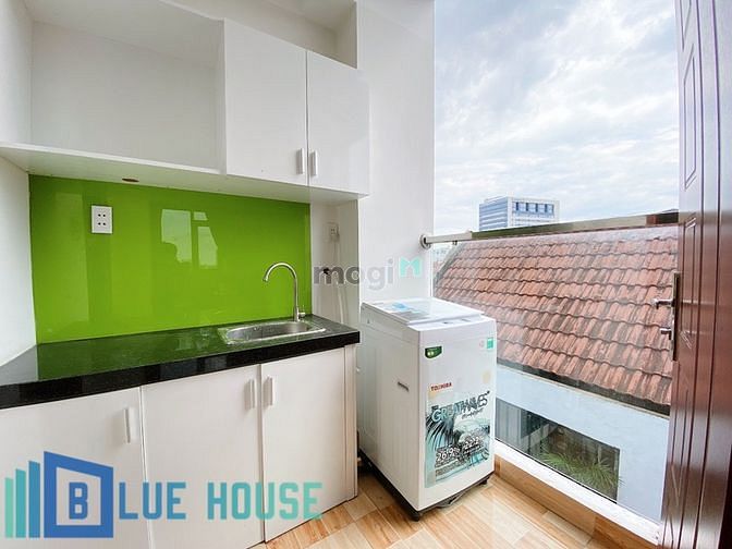 Hình ảnh Cho thuê CHDV Nhất Chi Mai_bancol cửa sổ lớn_bếp riêng_máy giặt riêng