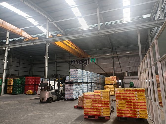 Hình ảnh Cho thuê xưởng dt 1400m2 giá 120tr Ql1A Bình Chiểu
