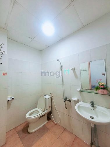 Hình ảnh 💥 Ngay Etown 2 phòng mặt tiền đường siêu tiện 💥