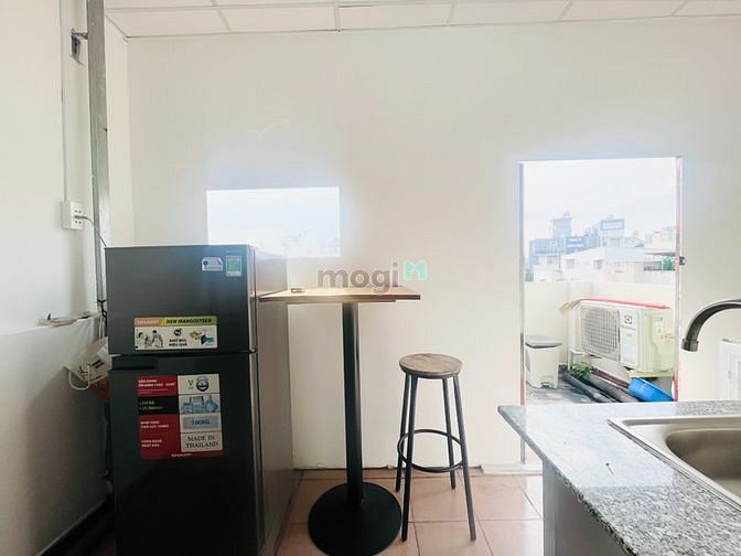 Hình ảnh Căn Hộ Dịch Vụ 1PN Có Ban Công Tại Tân Phú
