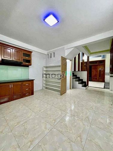 Hình ảnh Nhà HXH cho thuê đường Quang Trung