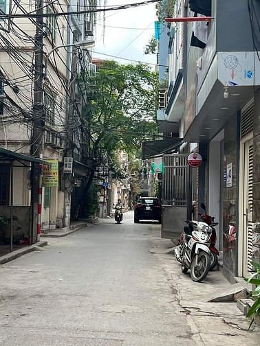 Hình ảnh Bán đất Phú Diễn 66m2 phân lô ô tô vào đất, ngõ thông chỉ 5,4 tỷ