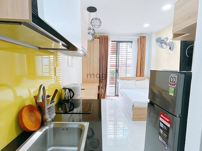 Hình ảnh Căn Hộ Mặt Tiền Duy Tân- Studio-Duplex Ban Công Full Nội Thất