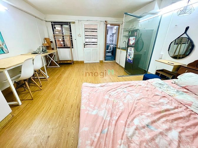 Hình ảnh Cho thuê CHDV rộng 40m2 giáp Q1