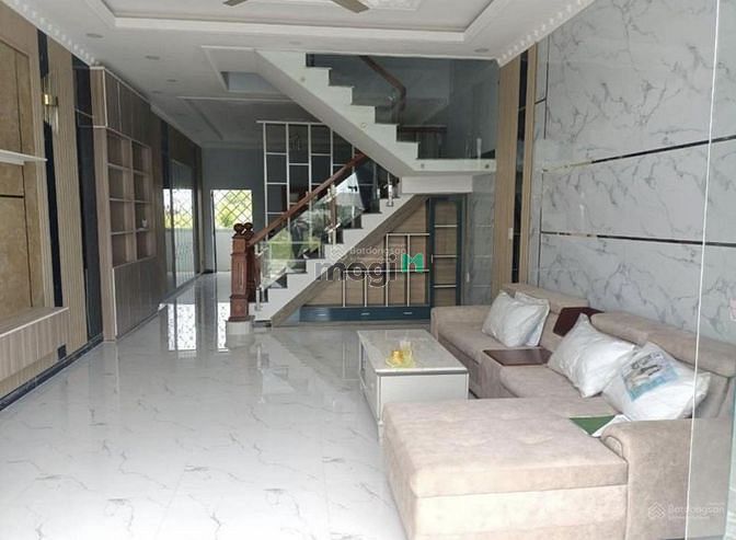 Hình ảnh Bán nhà mặt phố siêu rẻ - 70m2, quận 8, 2 tỷ 654