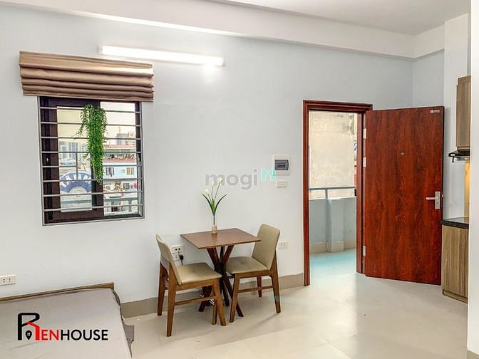 Hình ảnh Phòng cho thuê 25m2 đủ đồ thoáng mát, thang máy, khóa vân tay