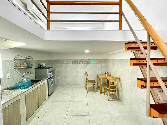 Hình ảnh Duplex mới. Đầy đủ nội thất, ở được đông bạn