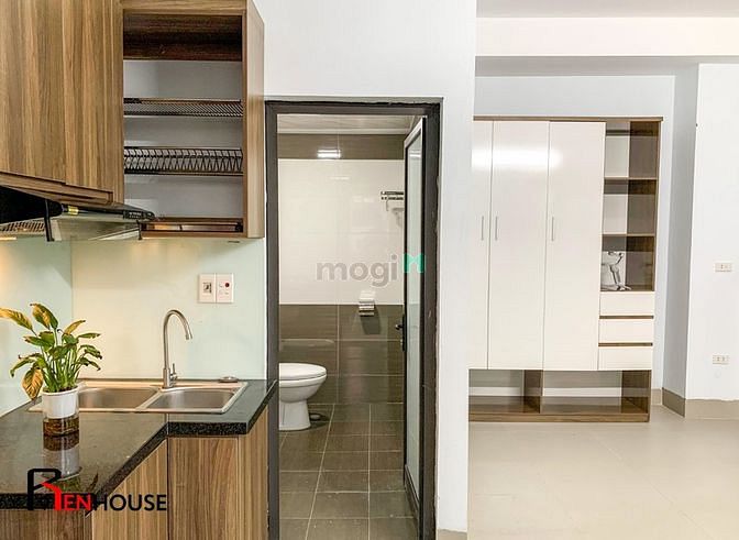 Hình ảnh Phòng cho thuê 25m2 đủ đồ thoáng mát, thang máy, khóa vân tay