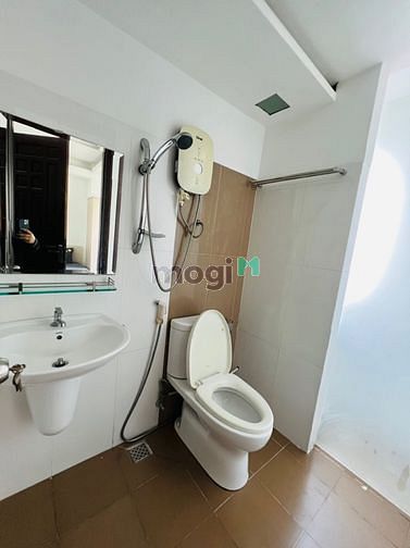 Hình ảnh Mb6623 nạp rút nhanh chóng cửa sổ lớn đường Thành Thái, Quận 10 Full nội thất