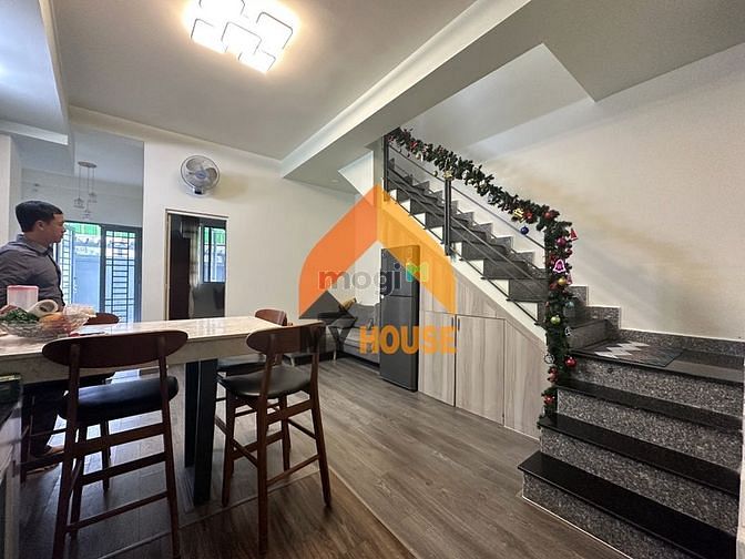 Hình ảnh VILLA phố THẢO ĐIỀN cực đẹp 31 CỦ FULL nội thất style hiện đại ạ