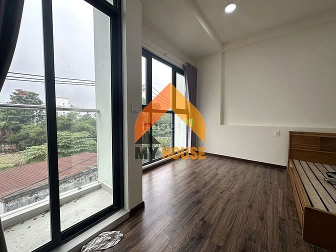 Hình ảnh VILLA phố THẢO ĐIỀN cực đẹp 31 CỦ FULL nội thất style hiện đại ạ