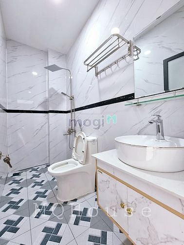 Hình ảnh 🌸 Căn Hộ Studio Cửa Sổ Lớn View Kính , Full Nội Thất , Hoàng Sa Q1