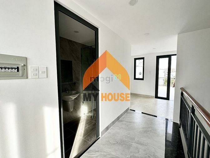 Hình ảnh 🏡ĐÚNG ĐỈNH toà nhà mới xây ngay TRẦN NÃO 400M2
