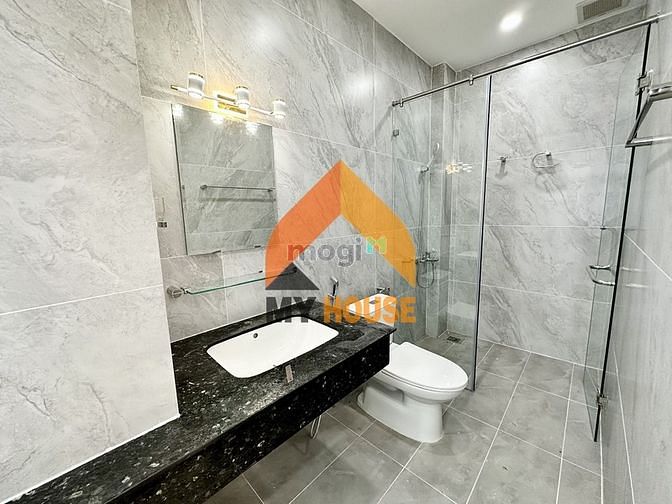 Hình ảnh 🏡ĐÚNG ĐỈNH toà nhà mới xây ngay TRẦN NÃO 400M2