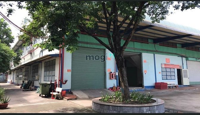 Hình ảnh Cho thuê xưởng dt 11000m2 giá tỷ Quốc Lộ 1a